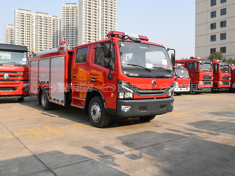 東風牌 國六4噸水罐消防車