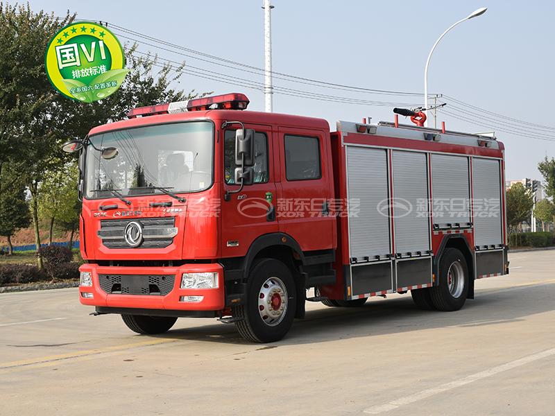 消防車展示 008 東風(fēng)7噸消防車